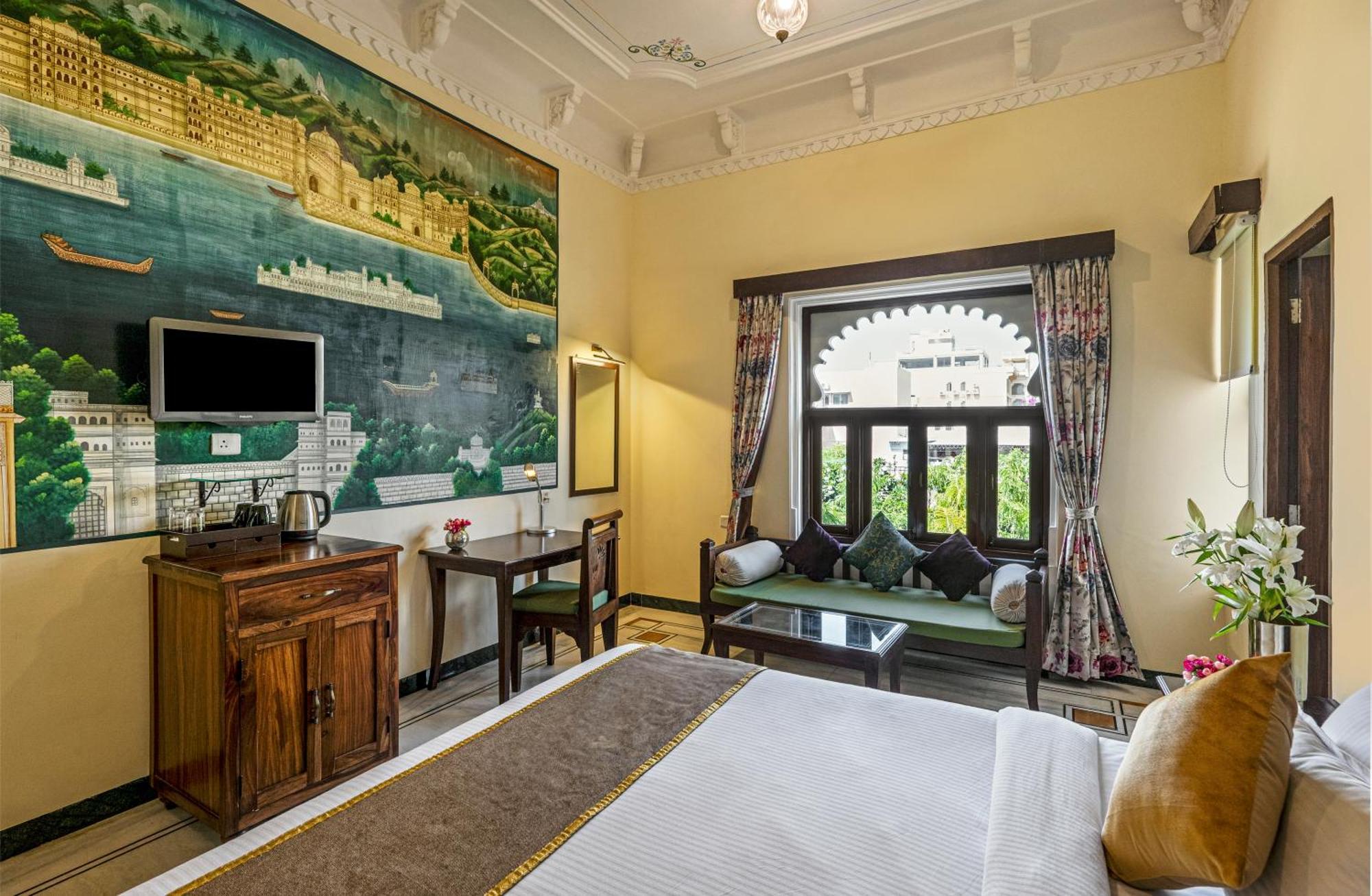 Hotel Sterling Jaisinghgarh Udaipur Exterior foto